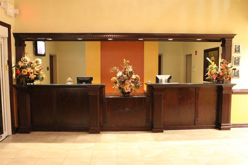Super 8 By Wyndham Hidalgo At La Plaza Mall & Mcallen Airport Екстериор снимка