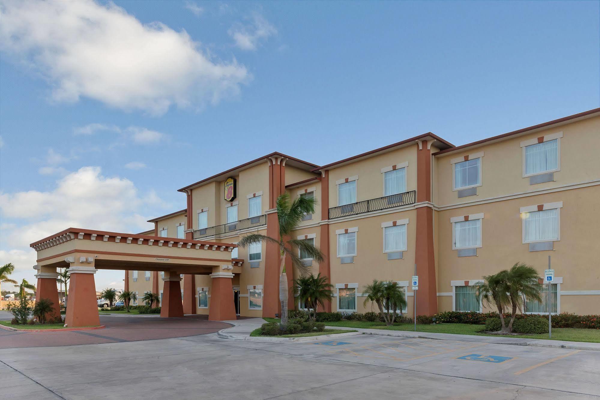 Super 8 By Wyndham Hidalgo At La Plaza Mall & Mcallen Airport Екстериор снимка
