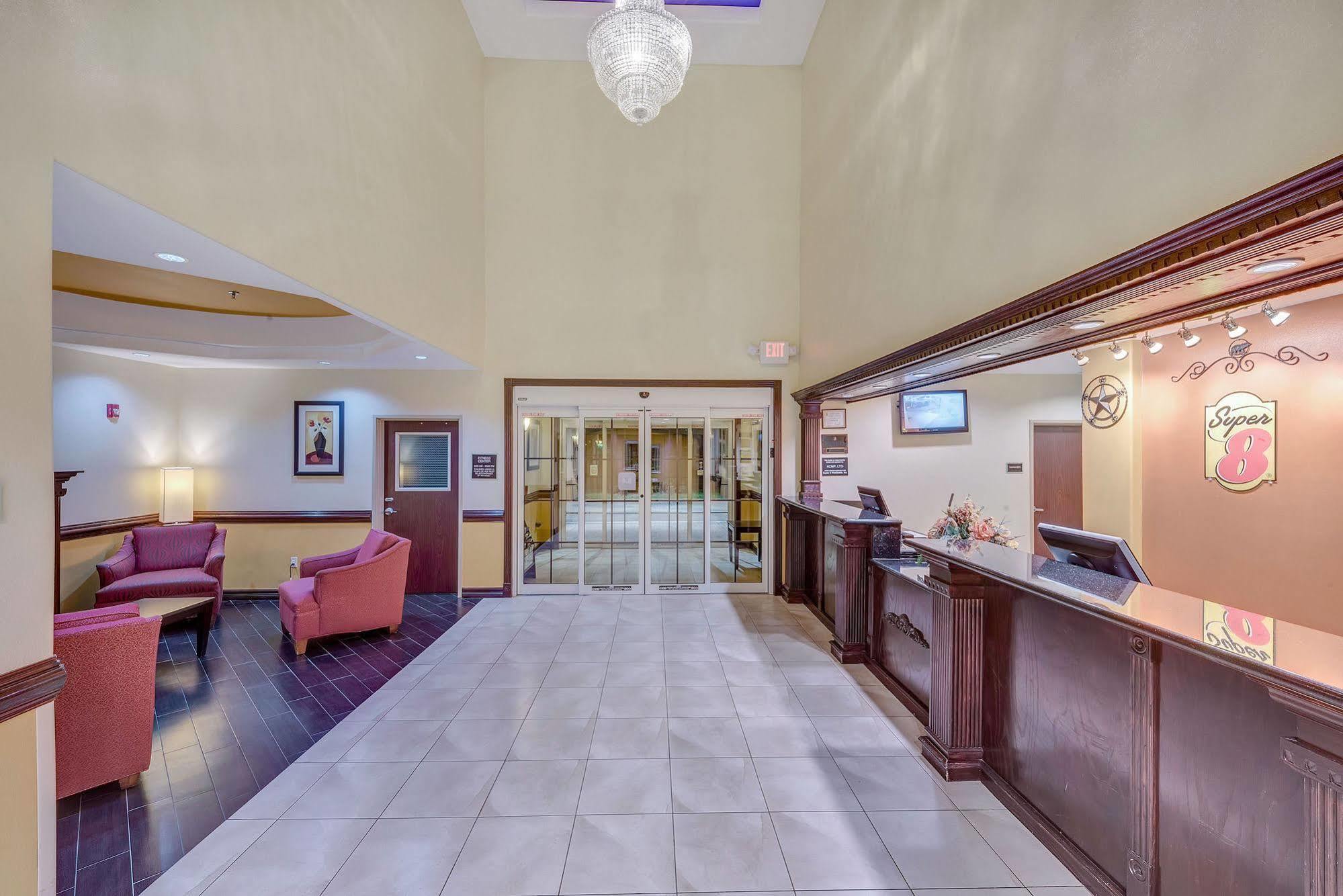 Super 8 By Wyndham Hidalgo At La Plaza Mall & Mcallen Airport Екстериор снимка